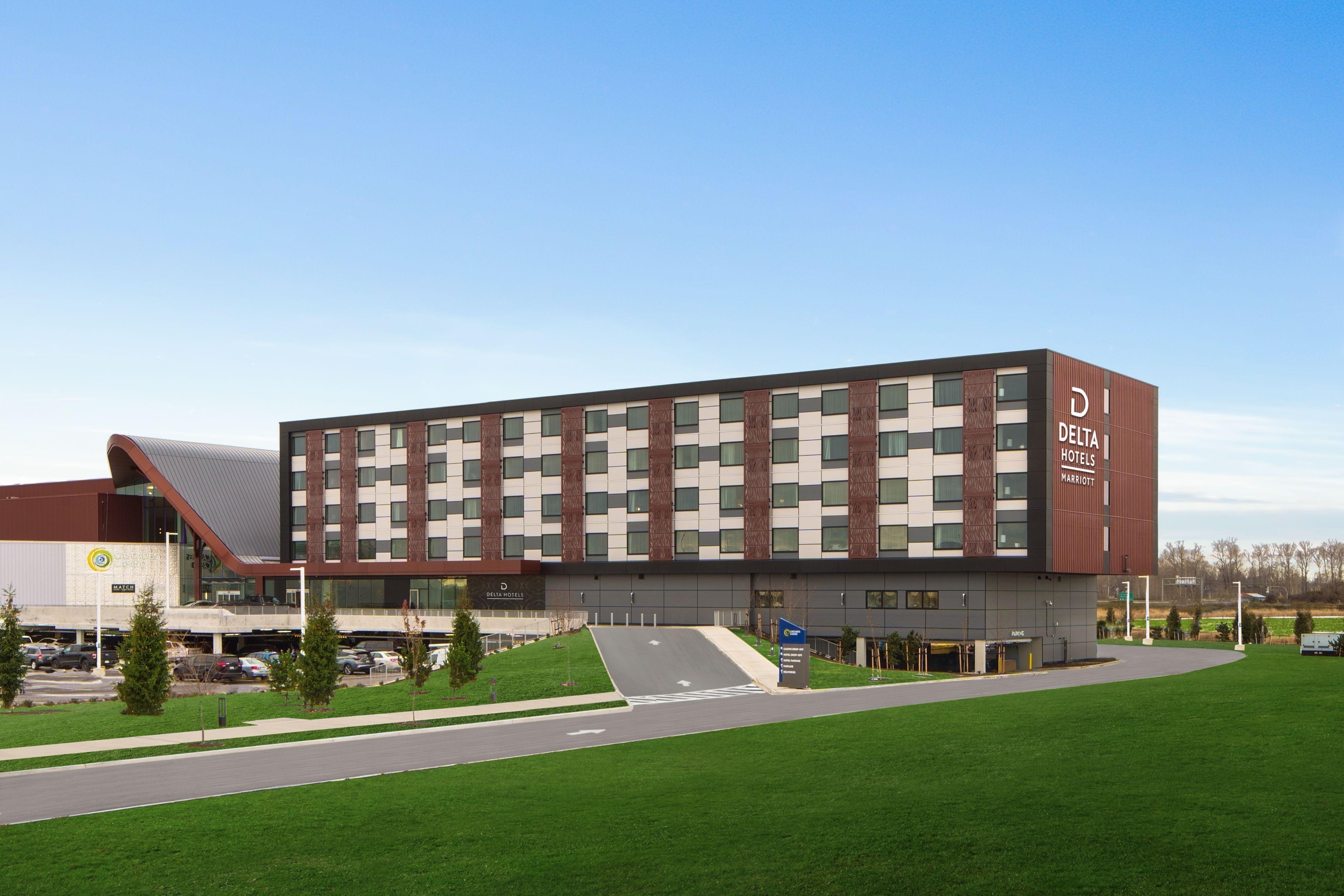 Delta Hotels By Marriott Vancouver Delta Extérieur photo